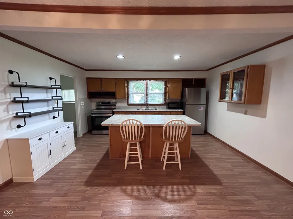 906 Harlan Street Plainfield, IN 46168