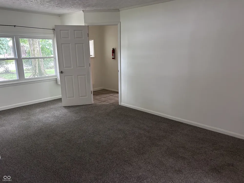 906 Harlan Street Plainfield, IN 46168