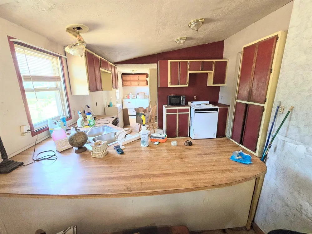 6474 Bear Run Drive Sanger, TX 76266