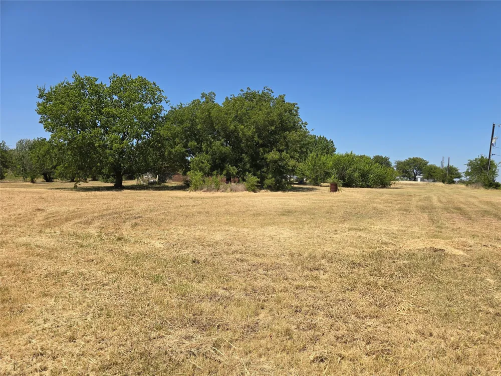 6474 Bear Run Drive Sanger, TX 76266
