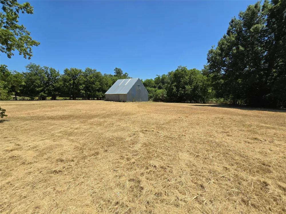 6474 Bear Run Drive Sanger, TX 76266