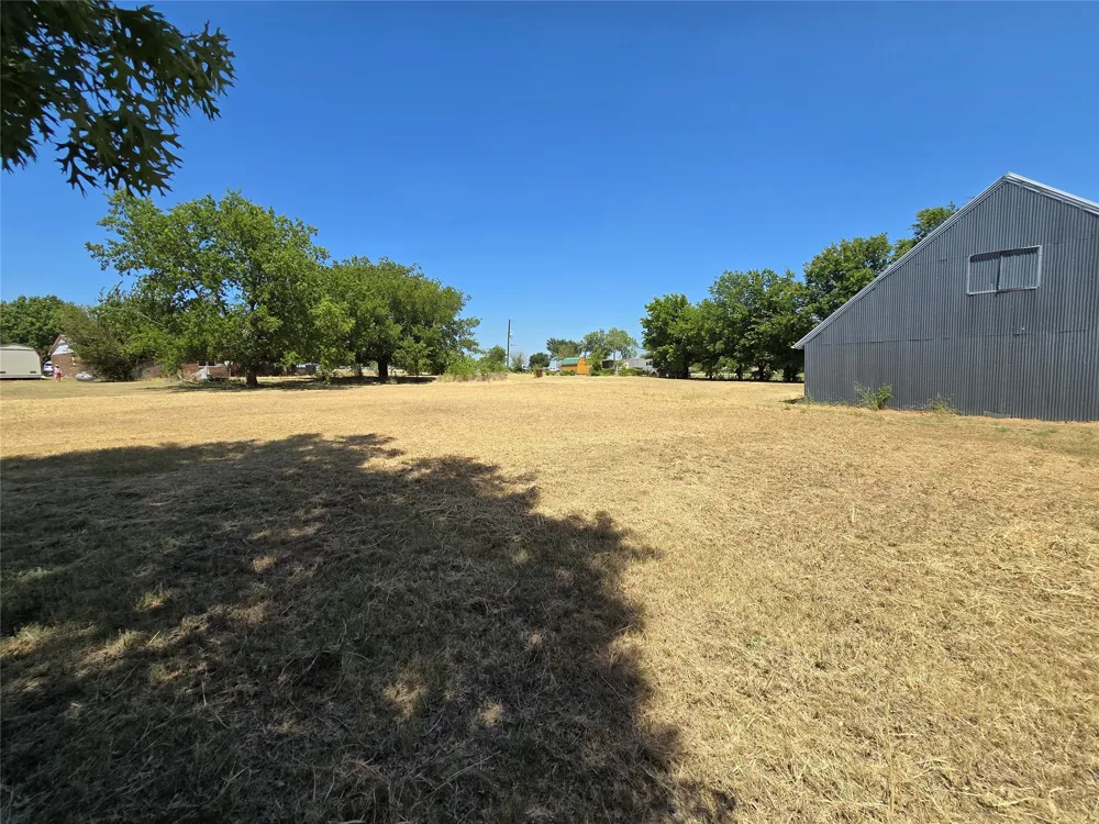 6474 Bear Run Drive Sanger, TX 76266
