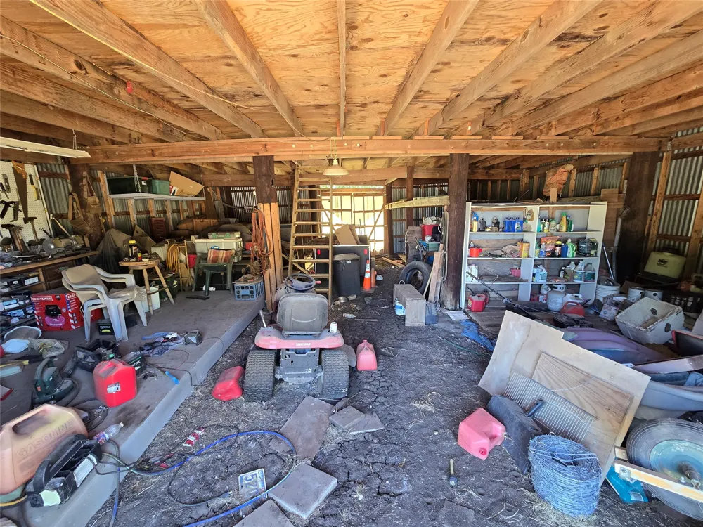 6474 Bear Run Drive Sanger, TX 76266