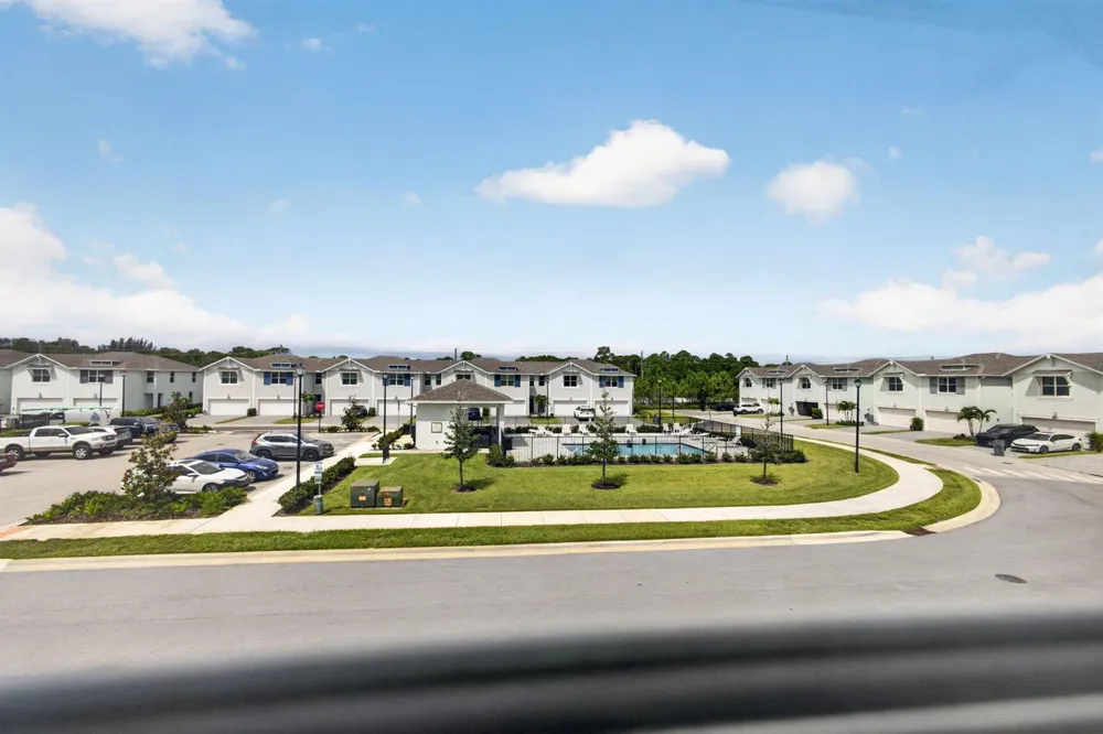 5786 SE Edgewater Circle Stuart, FL 34997