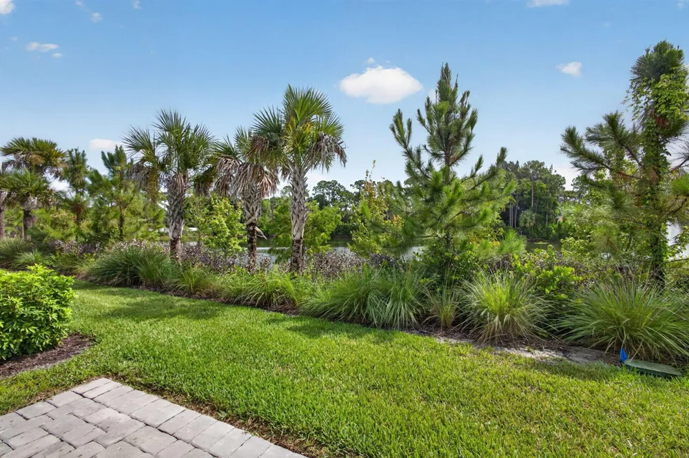 5786 SE Edgewater Circle Stuart, FL 34997