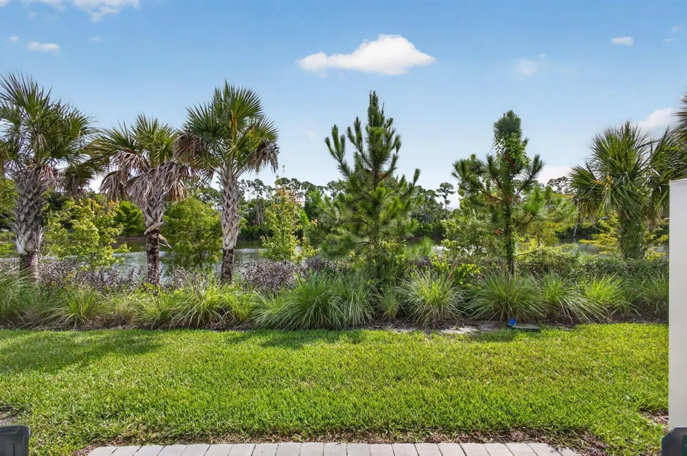 5786 SE Edgewater Circle Stuart, FL 34997