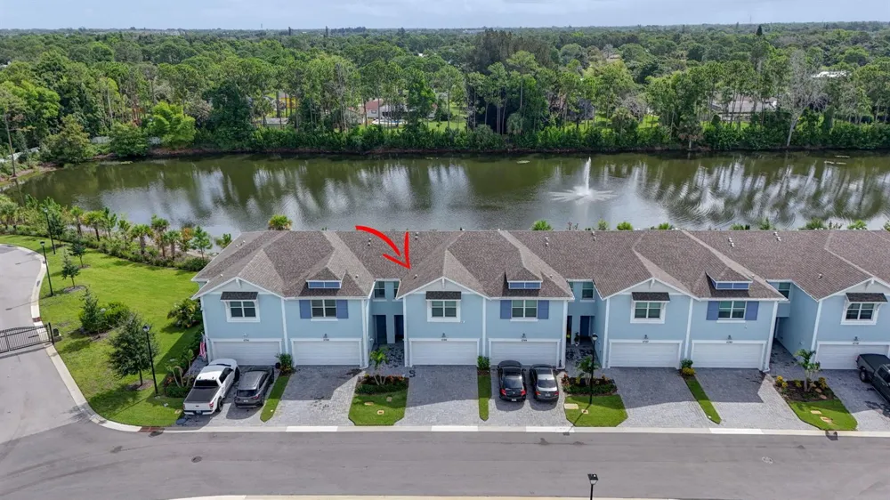 5786 SE Edgewater Circle Stuart, FL 34997