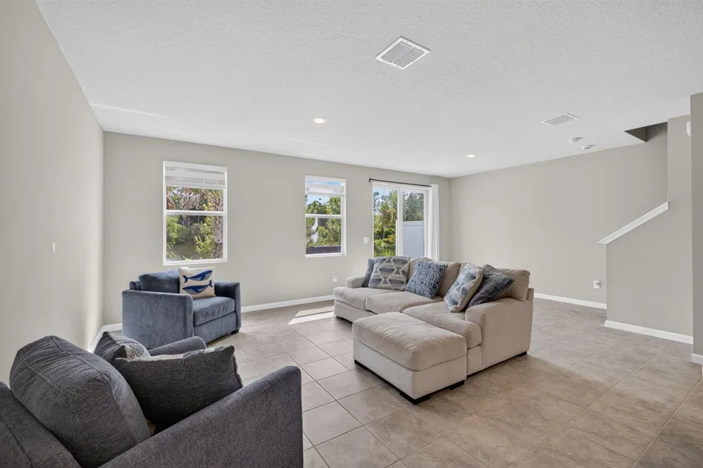 5786 SE Edgewater Circle Stuart, FL 34997