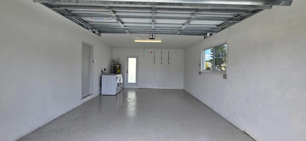 303 SW 33RD TERRACE Deerfield Beach, FL 33442