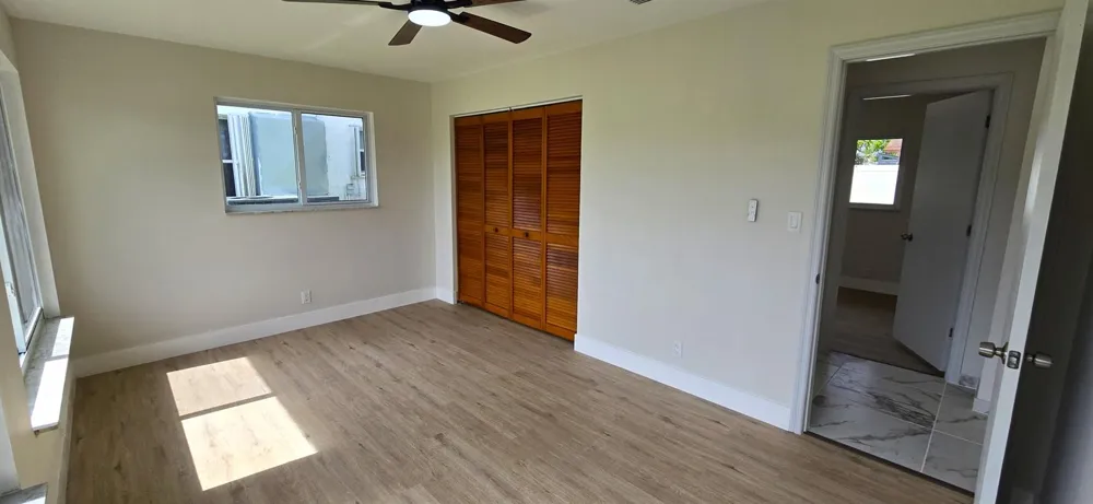 303 SW 33RD TERRACE Deerfield Beach, FL 33442