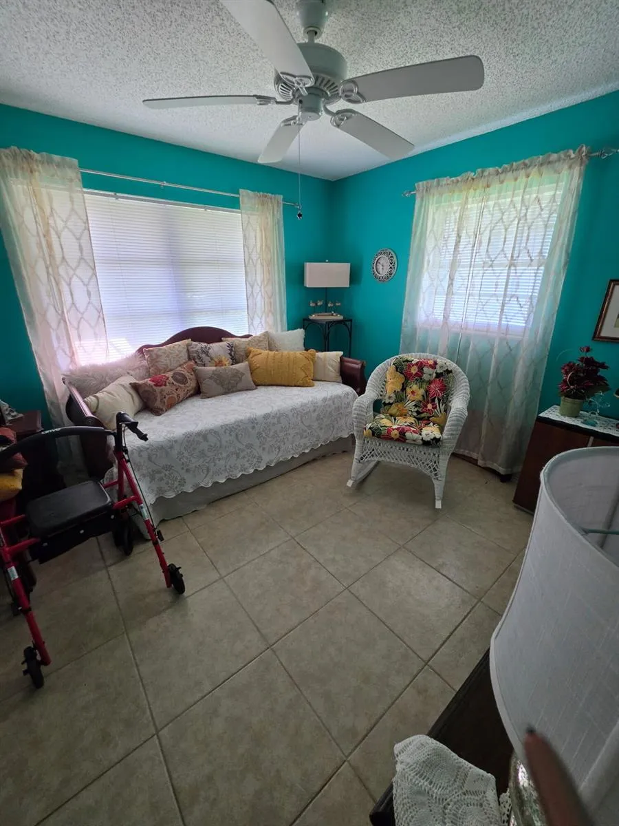 1707 SW 19TH COURT Boynton Beach, FL 33426