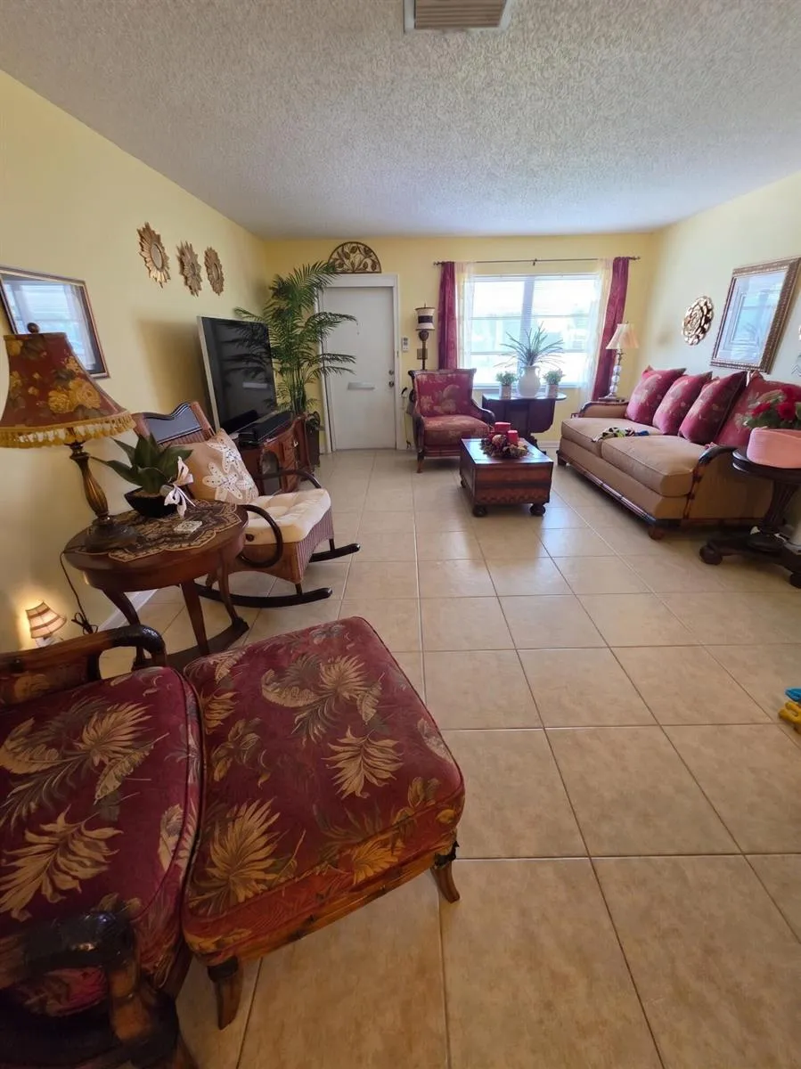 1707 SW 19TH COURT Boynton Beach, FL 33426
