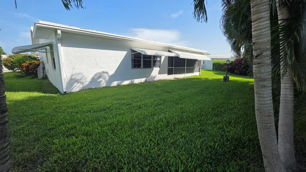 1707 SW 19TH COURT Boynton Beach, FL 33426