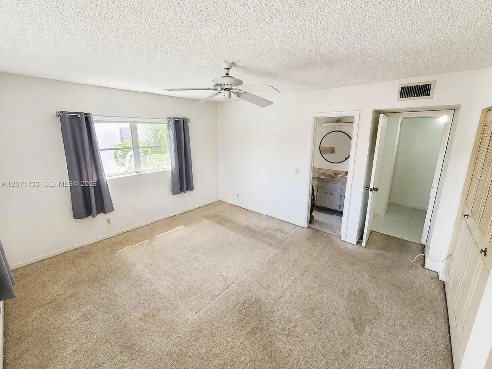 4881 NW 22nd St #B15 Lauderhill, FL 33313