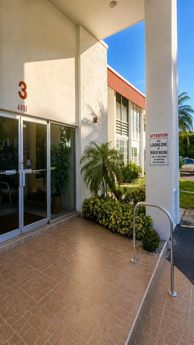 4881 NW 22nd St #B15 Lauderhill, FL 33313