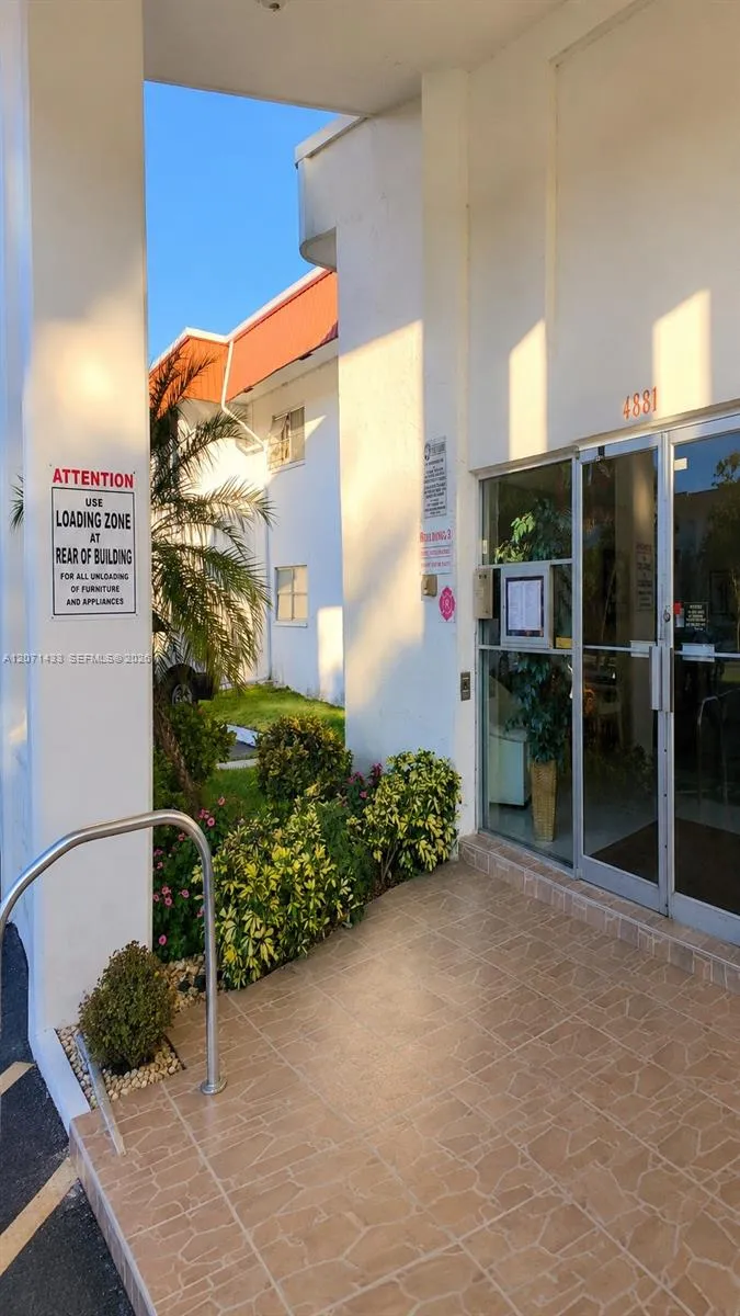 4881 NW 22nd St #B15 Lauderhill, FL 33313