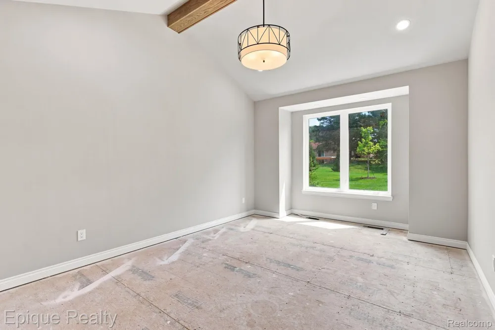 3377 Brookdale Lane #13 Orion Charter Township, MI 48360