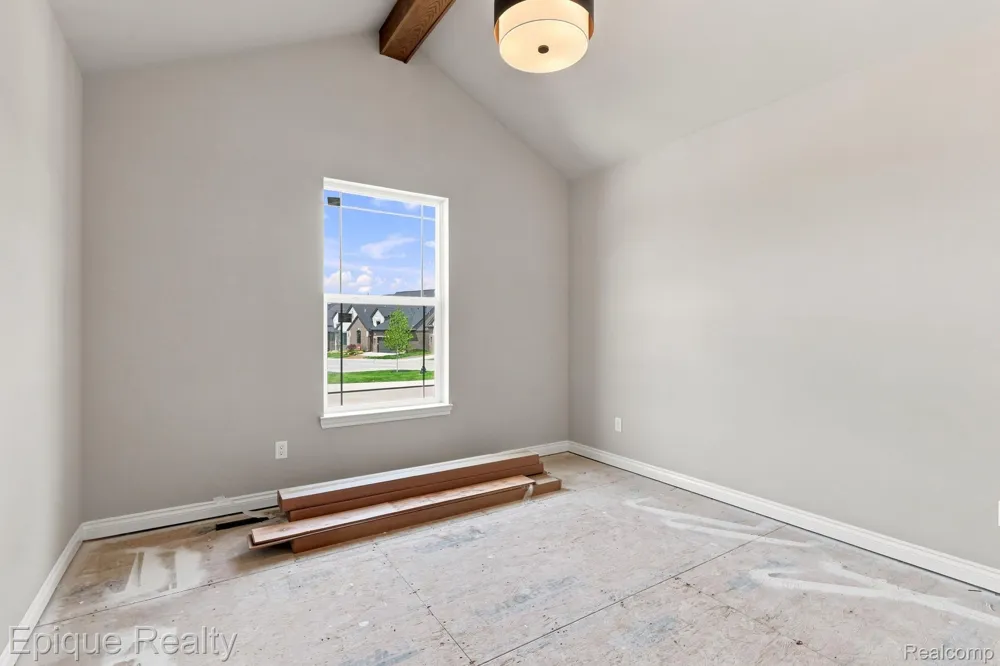 3377 Brookdale Lane #13 Orion Charter Township, MI 48360