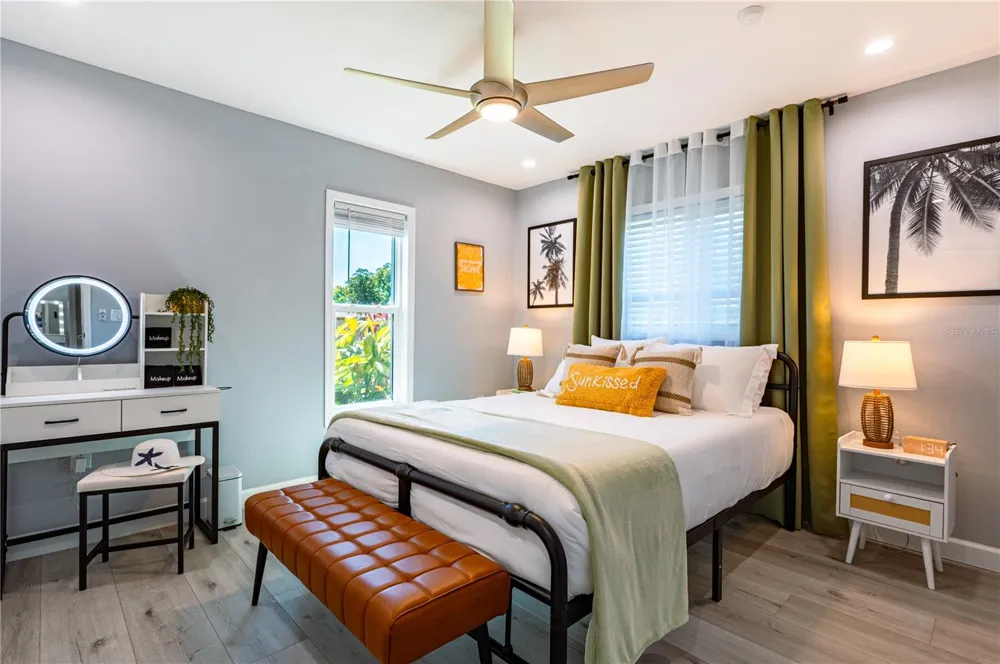 7410 2ND AVENUE NW Bradenton, FL 34209