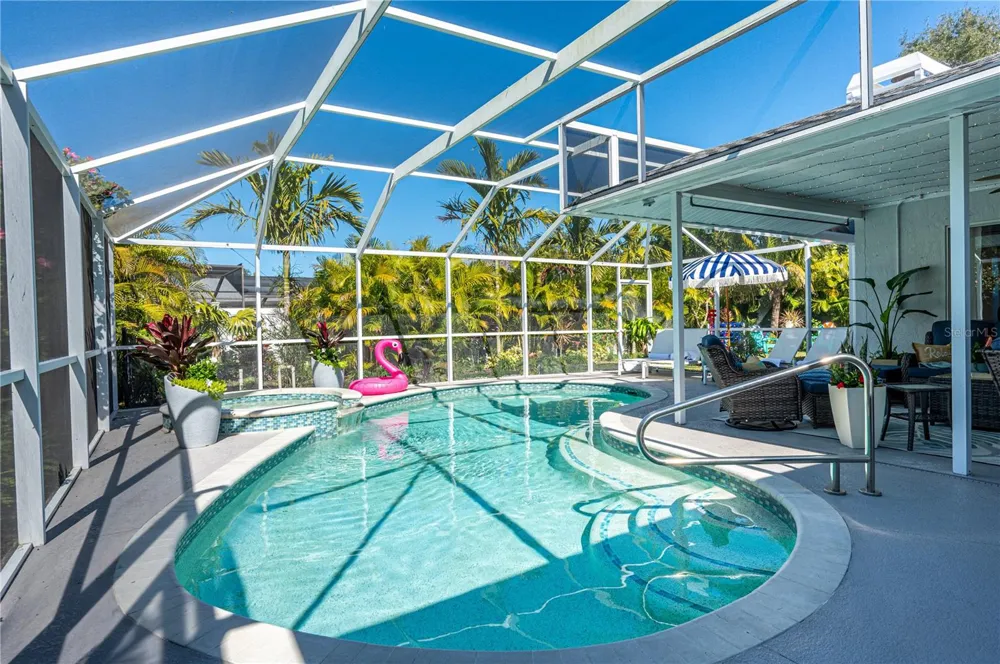 7410 2ND AVENUE NW Bradenton, FL 34209