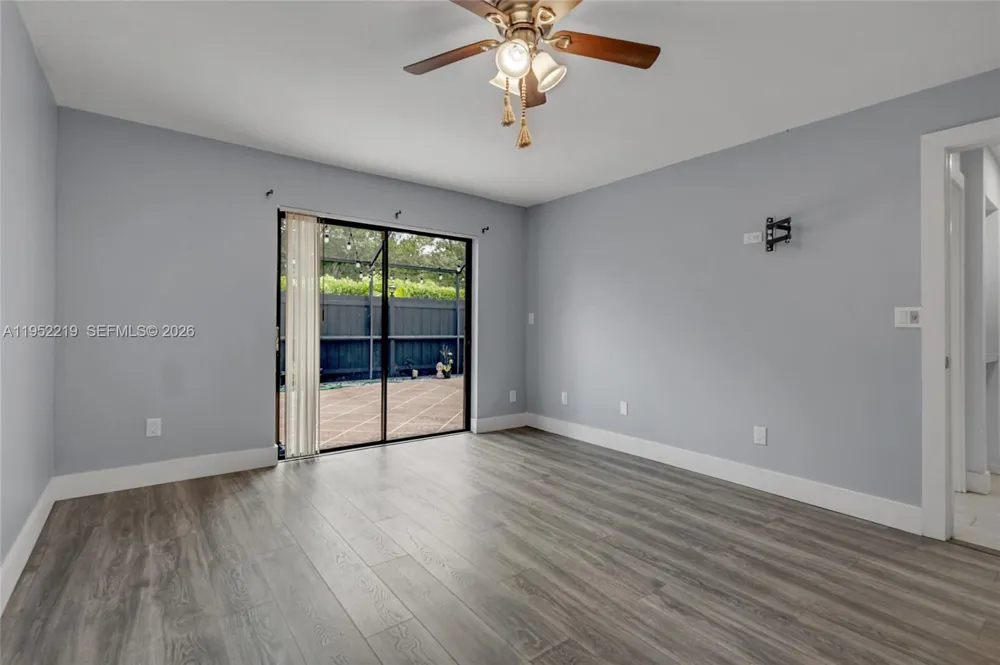 1050 Summit Trail Cir #B West Palm Beach, FL 33415