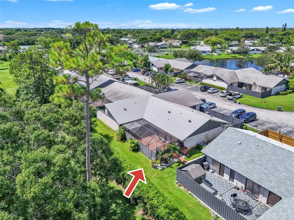 1050 Summit Trail Cir #B West Palm Beach, FL 33415
