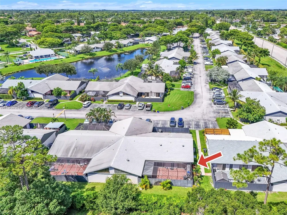 1050 Summit Trail Cir #B West Palm Beach, FL 33415