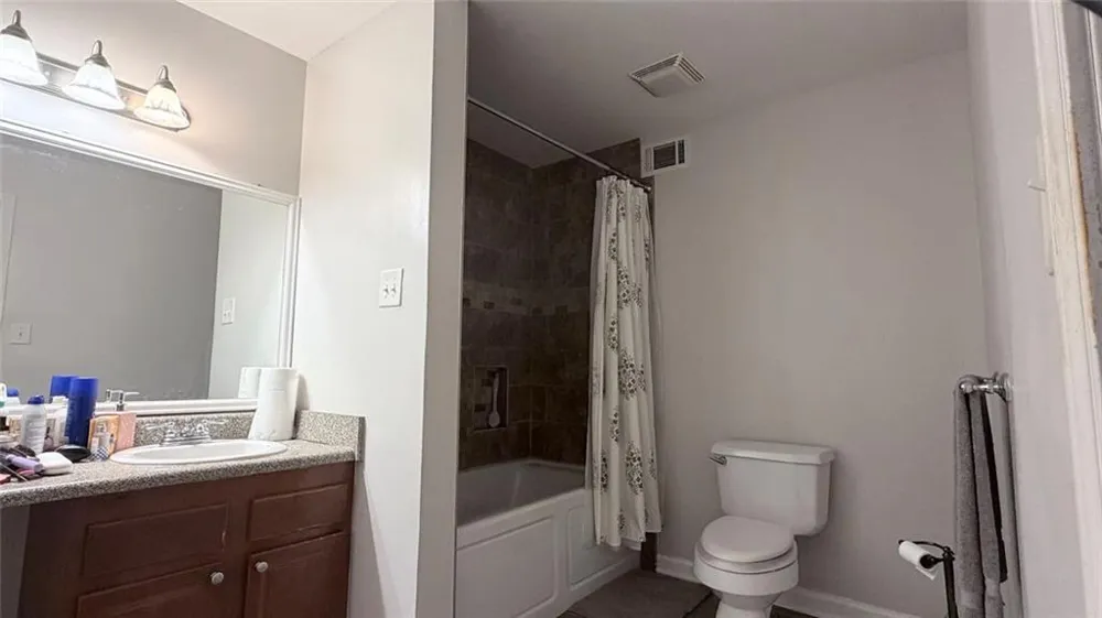 201 Brighton Point Sandy Springs, GA 30328