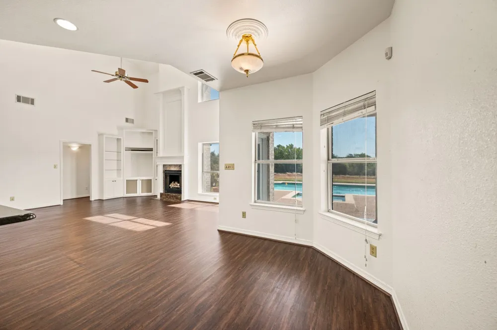 141 Blue Sky Drive Decatur, TX 76234