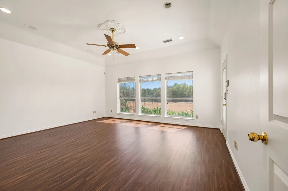 141 Blue Sky Drive Decatur, TX 76234