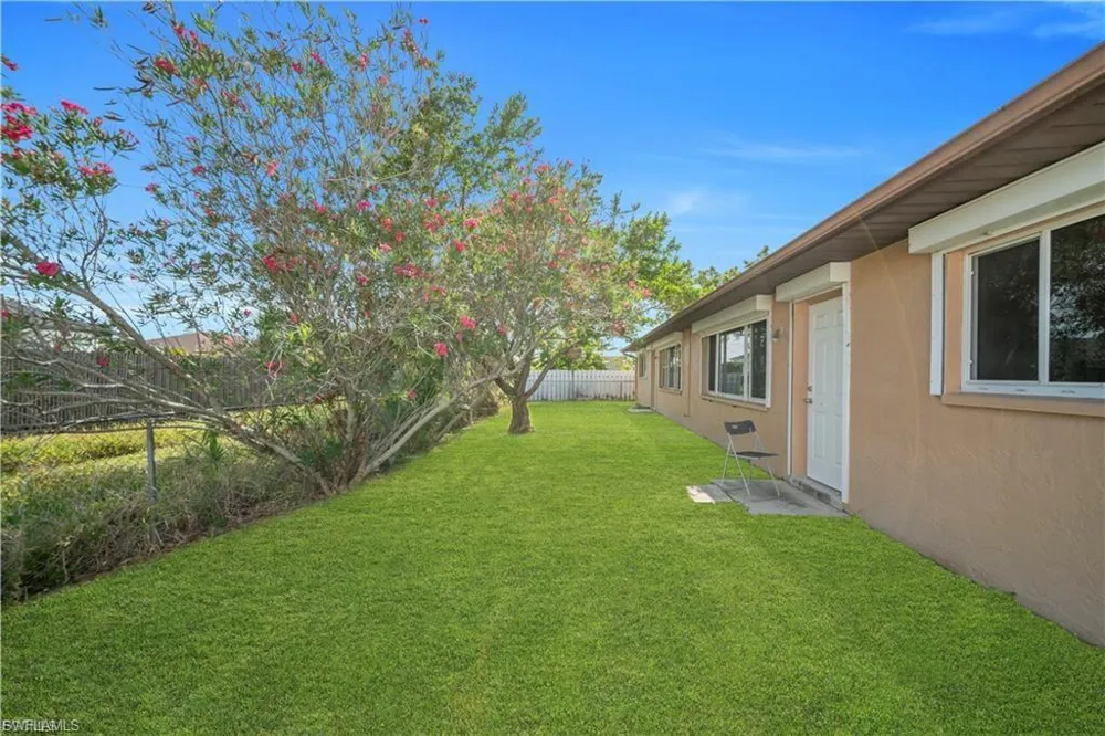 836 SW Trafalgar Parkway #B Cape Coral, FL 33991