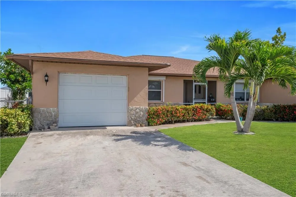 836 SW Trafalgar Parkway #B Cape Coral, FL 33991