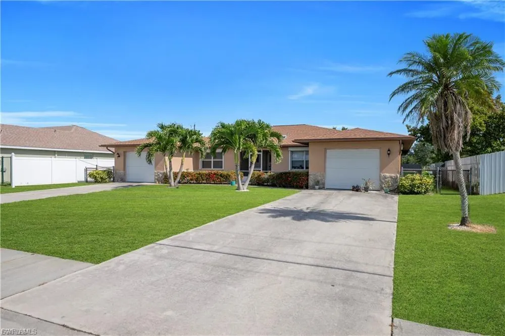 836 SW Trafalgar Parkway #B Cape Coral, FL 33991