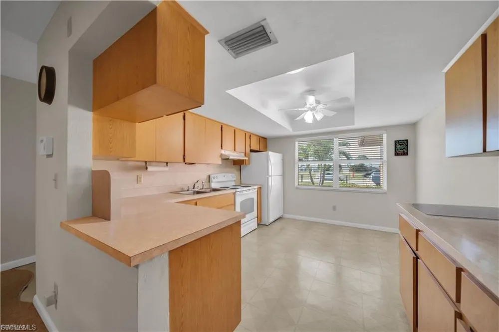 836 SW Trafalgar Parkway #B Cape Coral, FL 33991