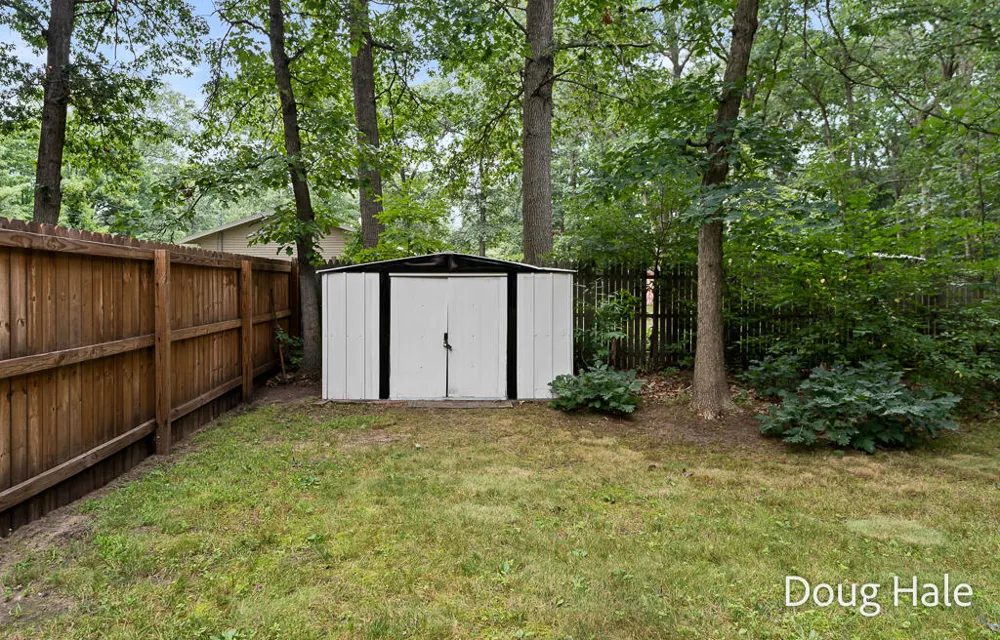 2349 Pillon Road Dalton Township, MI 49457
