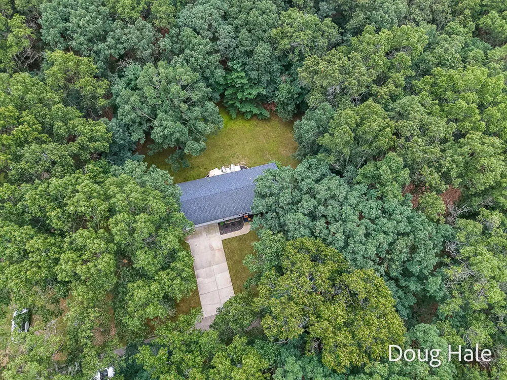 2349 Pillon Road Dalton Township, MI 49457