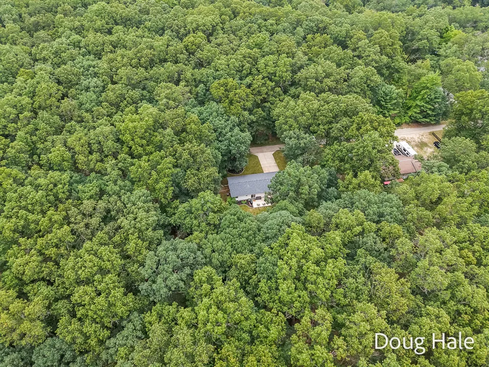 2349 Pillon Road Dalton Township, MI 49457