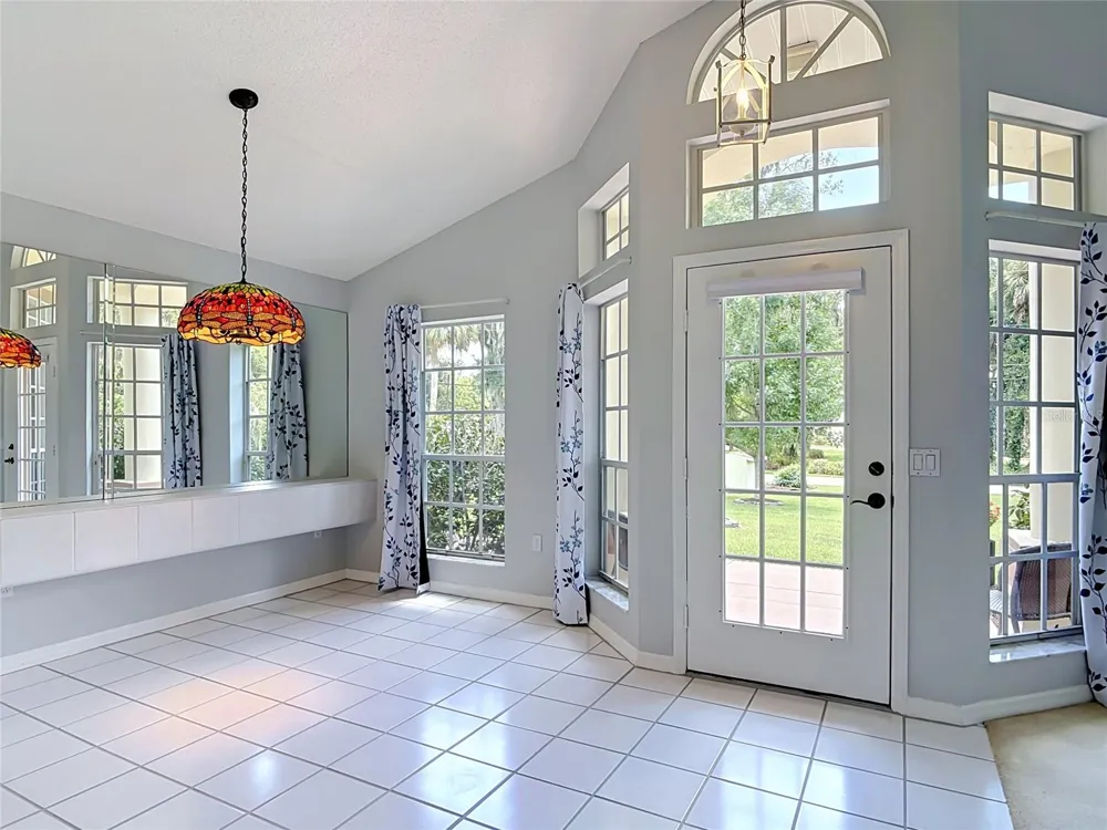 390 MAGNOLIA PLACE Debary, FL 32713