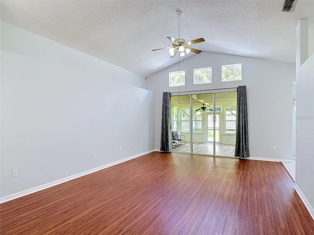390 MAGNOLIA PLACE Debary, FL 32713