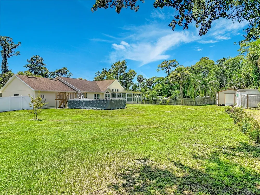 390 MAGNOLIA PLACE Debary, FL 32713