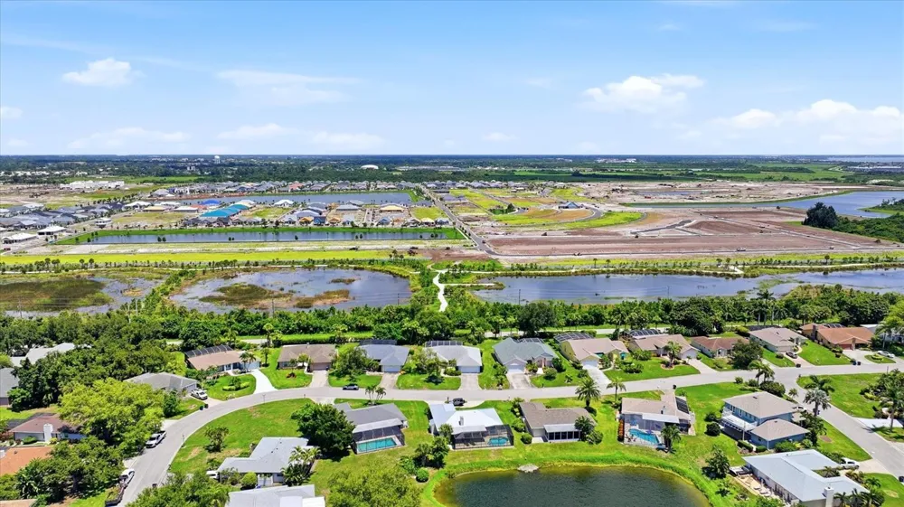 5015 86TH STREET COURT W Bradenton, FL 34210