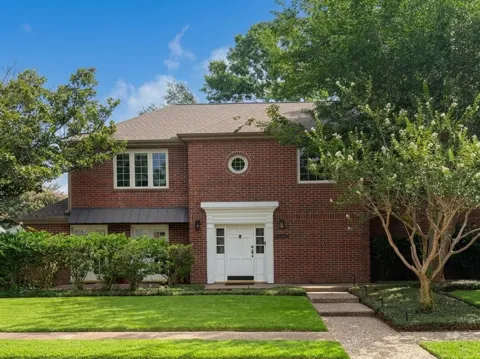 2103 Shadybriar Drive