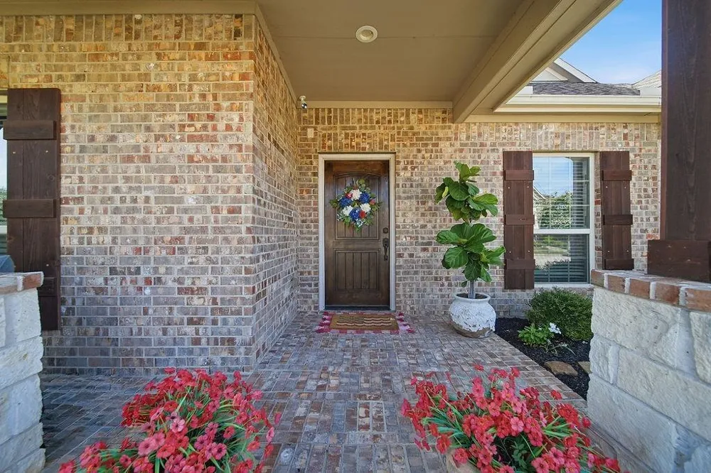 9614 Carson Lane Iowa Colony, TX 77583
