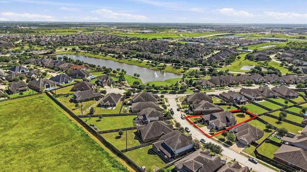 9614 Carson Lane Iowa Colony, TX 77583