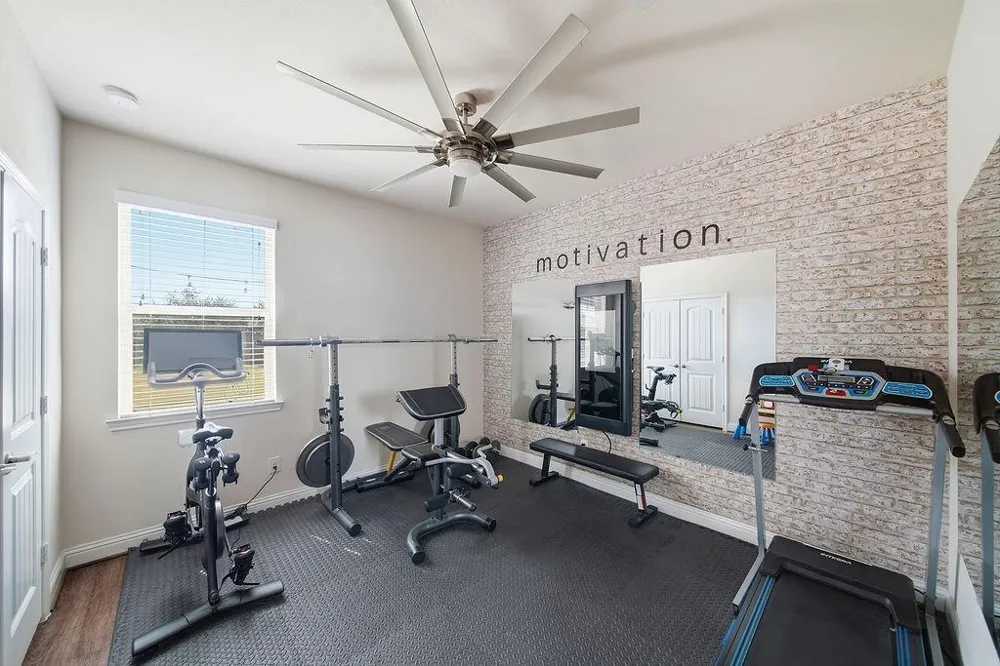 9614 Carson Lane Iowa Colony, TX 77583