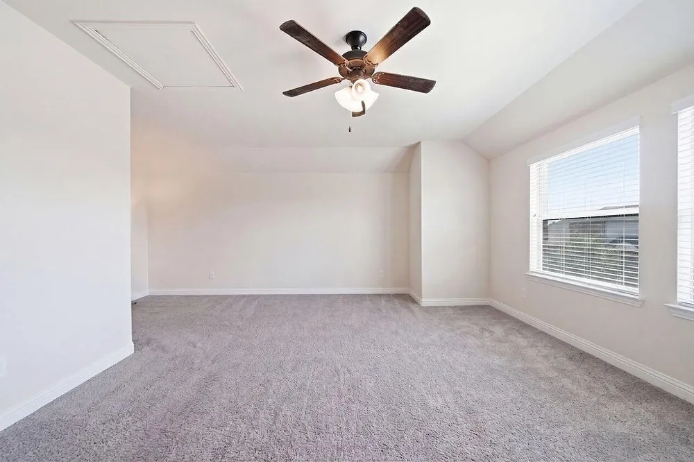 9614 Carson Lane Iowa Colony, TX 77583