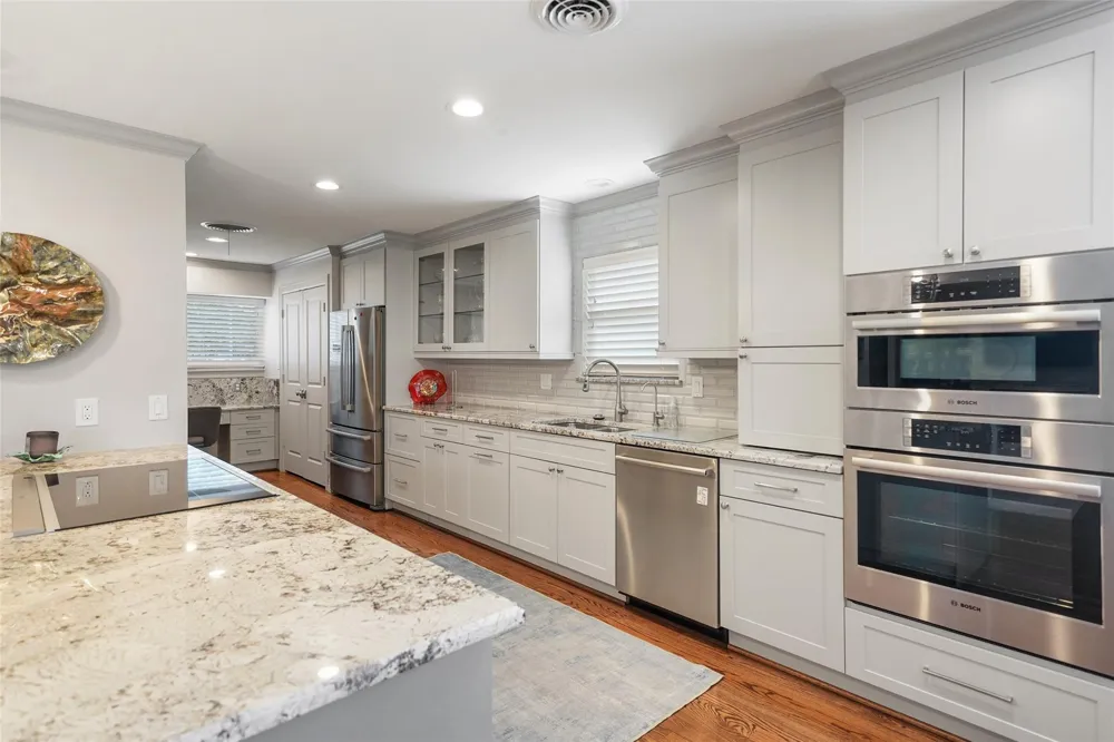 5058 Yarwell Drive Houston, TX 77096