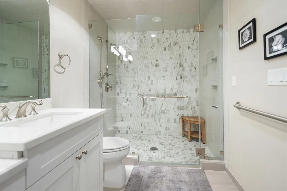5058 Yarwell Drive Houston, TX 77096