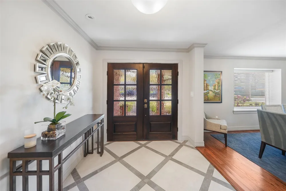 5058 Yarwell Drive Houston, TX 77096