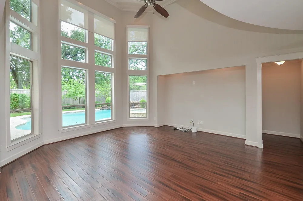 5413 De Milo Drive Houston, TX 77092